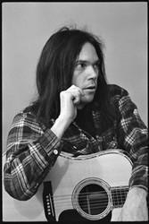Baixar Neil Young toques para celular grátis.